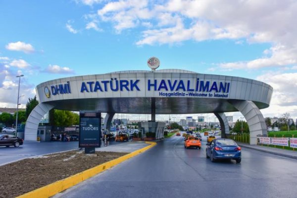 تعزيز إجراءات تفتيش السياح الروس القادمين إلى مطار أتاتورك