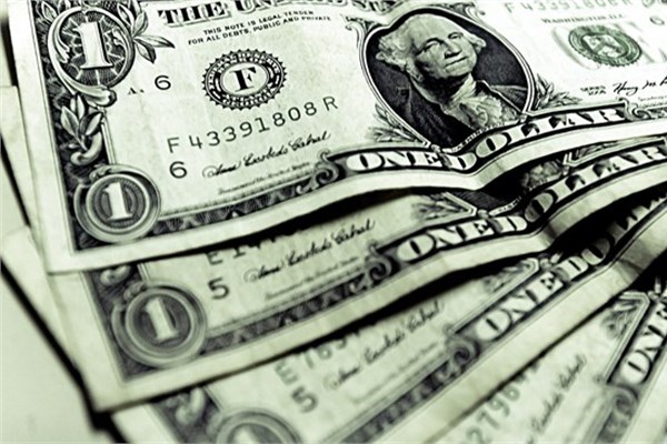 الدولار الأمريكي يواصل تراجعه أمام الليرة التركية